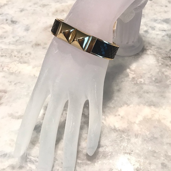 Micheal Kors Python Pyramid Bangle - Picture 1 of 5